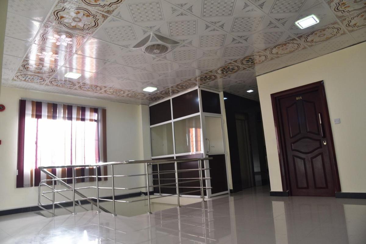 Global City Hotel Maligawatta المظهر الخارجي الصورة