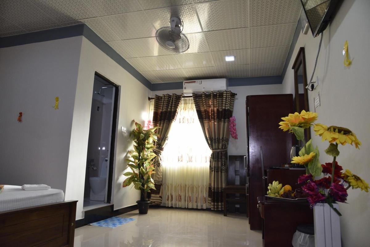 Global City Hotel Maligawatta المظهر الخارجي الصورة