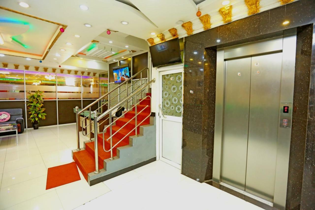 Global City Hotel Maligawatta المظهر الخارجي الصورة
