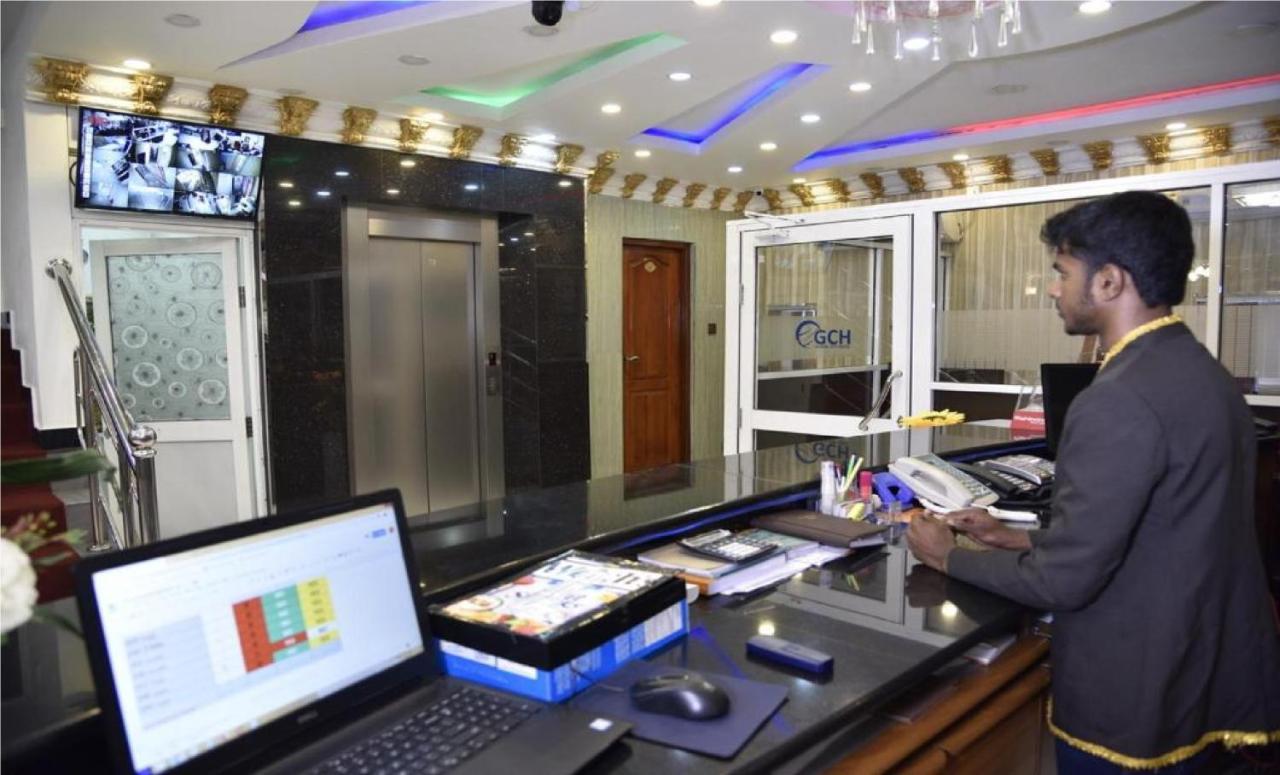 Global City Hotel Maligawatta المظهر الخارجي الصورة